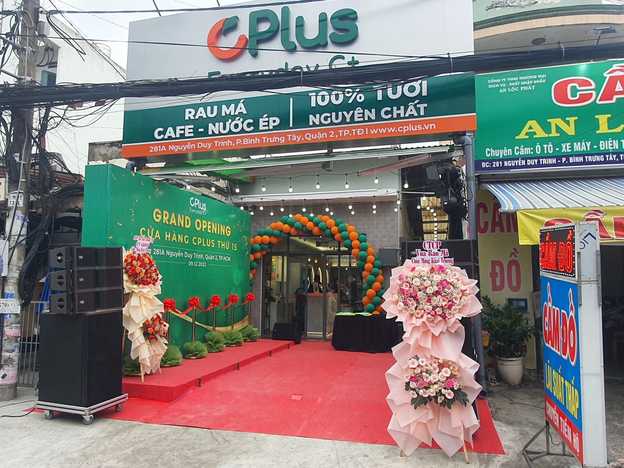 Khai truong CPlus 7
