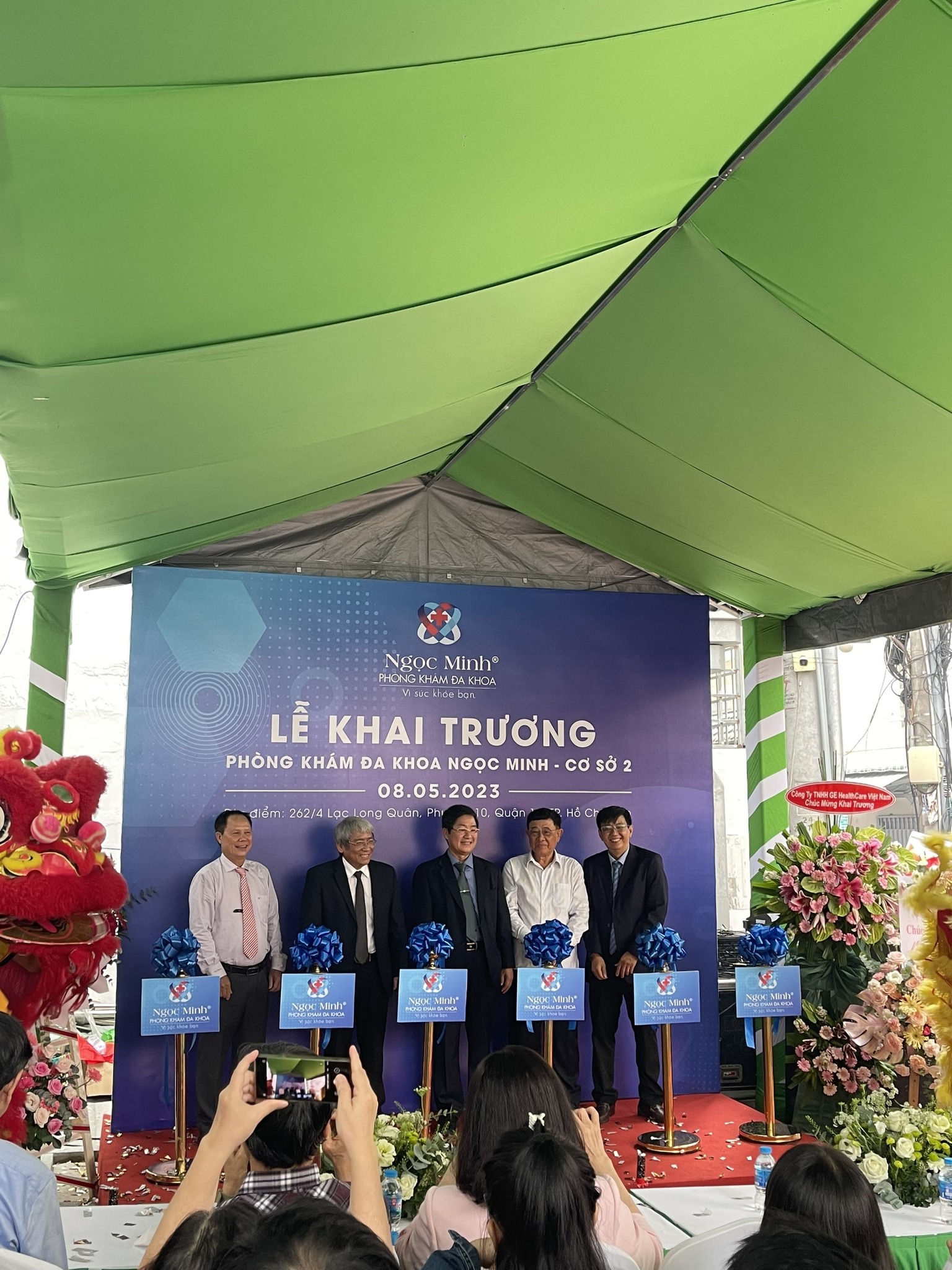 Khai truong phong kham da khoa Ngoc Minh 4