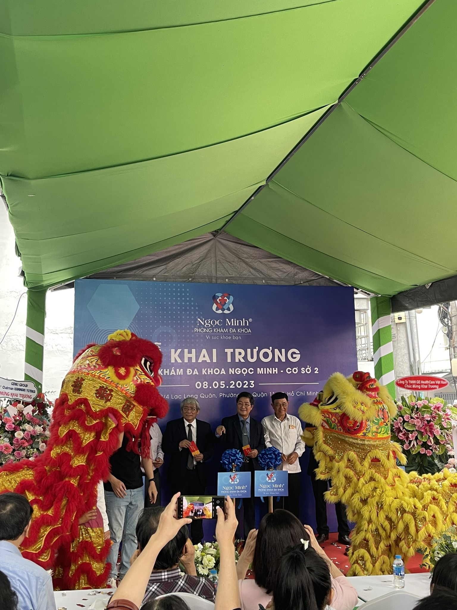 Khai truong phong kham da khoa Ngoc Minh 5